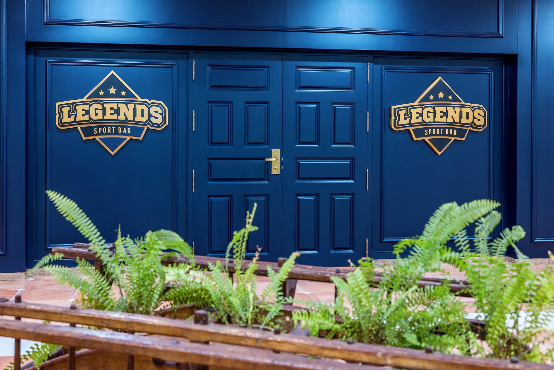 022_alta_playaballena Legends Sport Bar.jpg